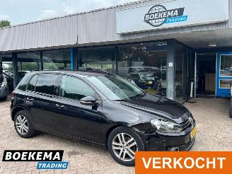 Schadeauto Volkswagen Golf 1.2 TSI Highline DSG Climate Cruise 2010/5