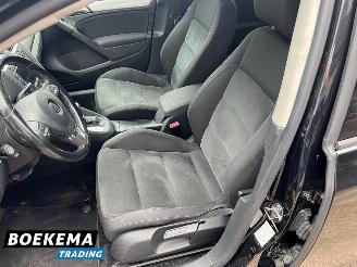 Volkswagen Golf 1.2 TSI Highline DSG Climate Cruise picture 13