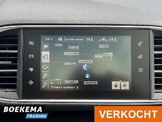 Peugeot 308 SW 1.6 BlueHDI Executive Pack Panorama Climate Cruise PDC picture 22
