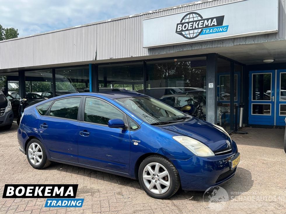 Toyota Prius 1.5 VVT-i