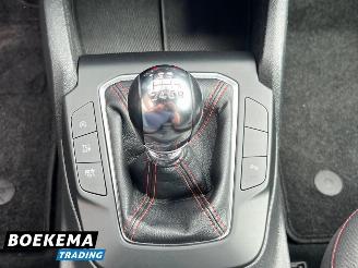 Ford Focus 1.0 EcoBoost ST Line Winterpakket Navi Clima Cruise picture 28
