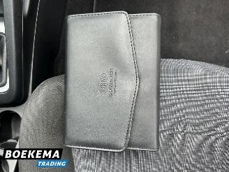 Kia Cee d cee'd 1.4 CVVT Seven Navigatie Airco Cruise Trekhaak picture 22