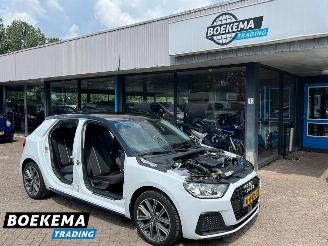 krockskadad bil auto Audi A1 Sportback 30 TFSI epic S-Line Automaat Navigatie Digi-Dash Climate 2020/2