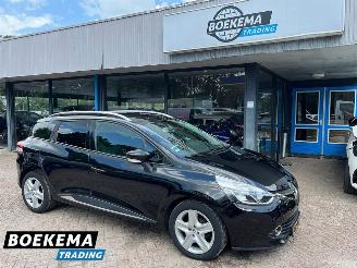 Damaged car Renault Clio Estate 0.9 TCe Dynamique Navigatie Stoelverw. Climate Cruise 2013/9