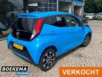 Toyota Aygo 1.0 VVT-i x-first Cruise-Control Arico picture 2