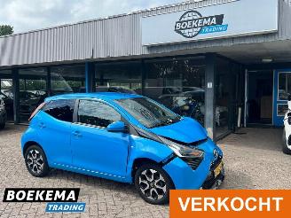 Damaged car Toyota Aygo 1.0 VVT-i x-first Cruise-Control Arico 2018/6