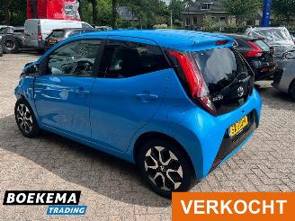 Toyota Aygo 1.0 VVT-i x-first Cruise-Control Arico picture 3