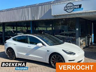 Unfallwagen Tesla Model 3 Performance AWD 75 kWh Dual Motor Panorama 2019/12