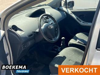 Toyota Yaris 1.0 VVTi Acces 5-Deurs Airco Elektrisch ramen picture 10