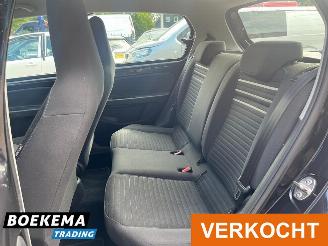 Volkswagen Up! 1.0 High Up! Stoelverwarming Navigatie 5-Deurs picture 12
