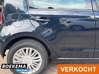 Volkswagen Up! 1.0 High Up! Stoelverwarming Navigatie 5-Deurs picture 8