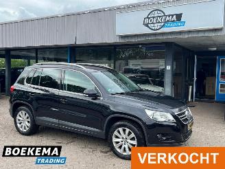uszkodzony samochody osobowe Volkswagen Tiguan 2.0 TSI Sport&Style 4Motion DSG Leer Stoelverwarming Navigatie 2010/11