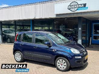 Schadeauto Fiat Panda 0.9 TwinAir Automaat Airco Elektrische ramen 2016/2