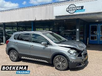 Vaurioauto  passenger cars Suzuki S-Cross SX4 1.6 Exclusive Navigatie Stoelverwarming Cruise Control 2014/1