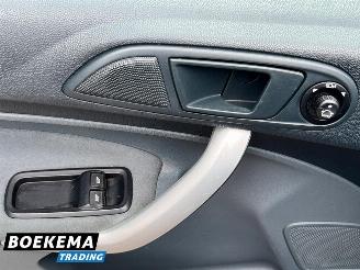 Ford Fiesta 1.25 Titanium Climate controle Cruise Control picture 12