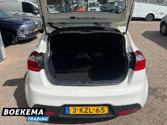 Kia Rio 1.2 CVVT Comfort Pack Navi Airco Cruise picture 24