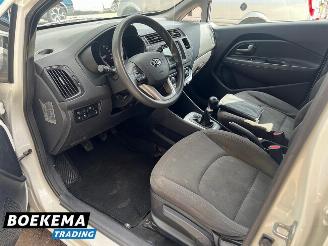 Kia Rio 1.2 CVVT Comfort Pack Navi Airco Cruise picture 20