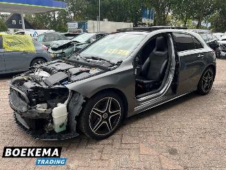 Mercedes A-klasse 220 Premium Plus 190PK AMG Automaat Panorma Camera picture 4