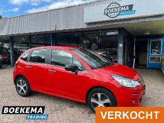 Schadeauto Citroën C3 1.2 PT Selection Automaat Stoelverwarming Navi Clima 2016/7