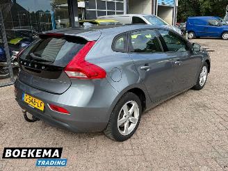 Volvo V-40 2.0 T2 Nordic Navigatie Cruise Climate PDC picture 2