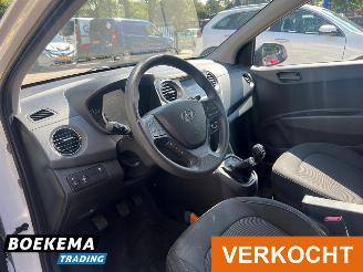 Hyundai I-10 1.0i Comfort Cruise Navi Airco picture 14