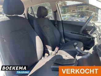 Hyundai I-10 1.0i Comfort Cruise Navi Airco picture 20