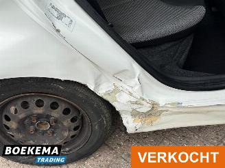 Toyota Aygo 1.0 VVT-i Comfort Airco 5-Deurs Elek-Ramen picture 11