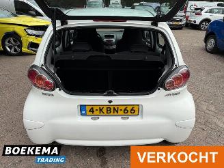 Toyota Aygo 1.0 VVT-i Comfort Airco 5-Deurs Elek-Ramen picture 17