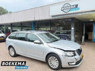 Schadeauto Skoda Octavia Combi 1.2 TSI Ambition Navigatie Cruise Climate 2014/6