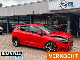 krockskadad bil auto Ford Fiesta 1.5 EcoBoost ST-3 200PK B&O Navi Cruise Clima 2019/6