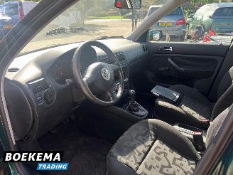 Volkswagen Golf 1.6 5-Deurs Trekhaak LMV picture 6