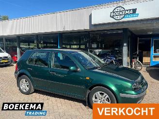 Schadeauto Volkswagen Golf 1.6 5-Deurs Trekhaak LMV 1999/4
