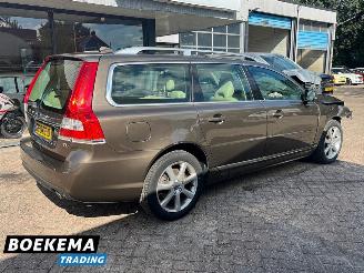 Volvo V-70 2.0 T5 Inscription 245PK Automaat Stoel verwarmd/gekoeld Memory picture 2