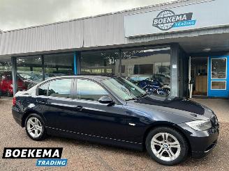 Unfallwagen BMW 3-serie 318i Executive Cruise Clima Xenon 2008/8
