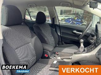 Toyota Auris 1.3 Aspiration Clima Parkeersensoren Elektrische Ramen picture 18