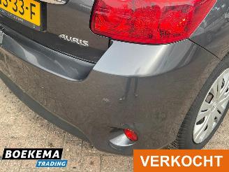Toyota Auris 1.3 Aspiration Clima Parkeersensoren Elektrische Ramen picture 8