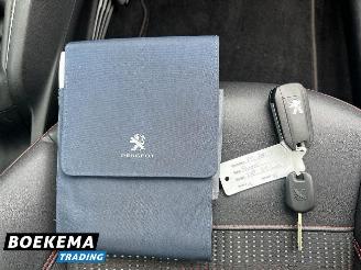 Peugeot 208 1.2 PureTech GT-line Camera Navi Cruise Clima picture 28