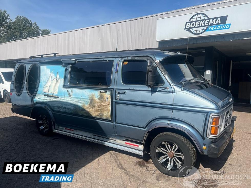 Dodge  Ram Van B200 5.2 V8 LPG Camper Koelkast Spoelbak
