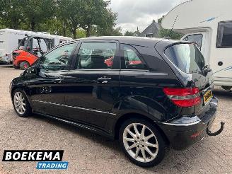 Mercedes B-klasse 200 Business Automaat 136PK Airco picture 3