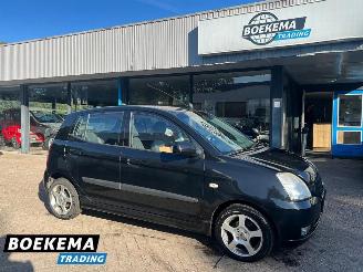 damaged passenger cars Kia Picanto 1.0 M-bition Airco Elektrische Ramen 2006/8