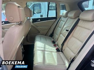 Volkswagen Tiguan 1.4 TSI R-Line Panorama Navigatie Leer Stoelverwarming picture 24