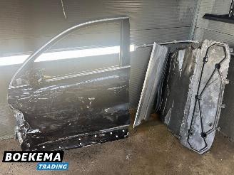 Volkswagen Tiguan 1.4 TSI R-Line Panorama Navigatie Leer Stoelverwarming picture 37