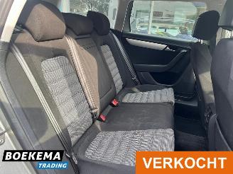 Volkswagen Passat Alltrack 2.0 TDI 4Motion DSG Carplay Cruise picture 19