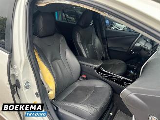 Toyota Prius 1.8 Executive JBL Navigatie Leer Stoelverwarming picture 19