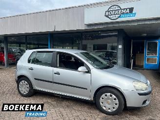 Coche siniestrado Volkswagen Golf 1.6 Trendline 5-deurs Navi Airco 2005/1