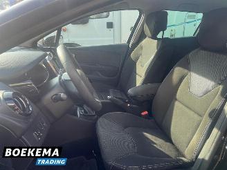 Renault Clio Estate 1.5 dCi Expression Navi Cruise PDC Airco picture 10