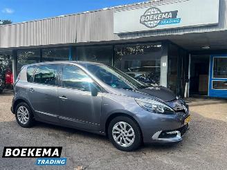 Schadeauto Renault Scenic 1.5 dCi Bose Automaat Navi Camera Cruise 2015/12