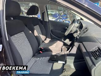 Volkswagen Polo 1.2 12V Comfortline Stoelverwarming Airco 5-Deurs picture 19