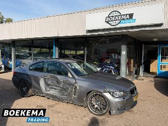 Auto incidentate BMW 3-serie 325i M-Sport Coupe Keyless Memory Navigatie Cruise 2006/9