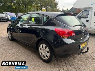 Opel Astra 1.3 CDTi S/S Edition Cruise Airco NAP picture 3